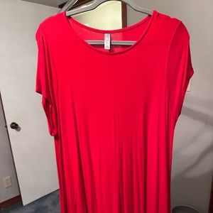 Red summer dress with pockets